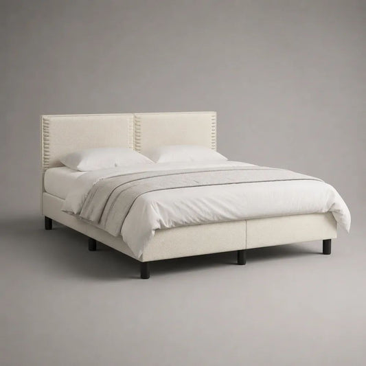 Letto matrimoniale imbottito in tessuto bouclé bianco, 190 x 215 x 110 cm, superficie letto 180 x 200 cm, testiera doppia
